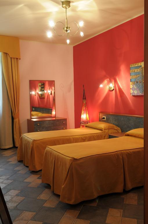 Hotel Blumentag Паола Экстерьер фото