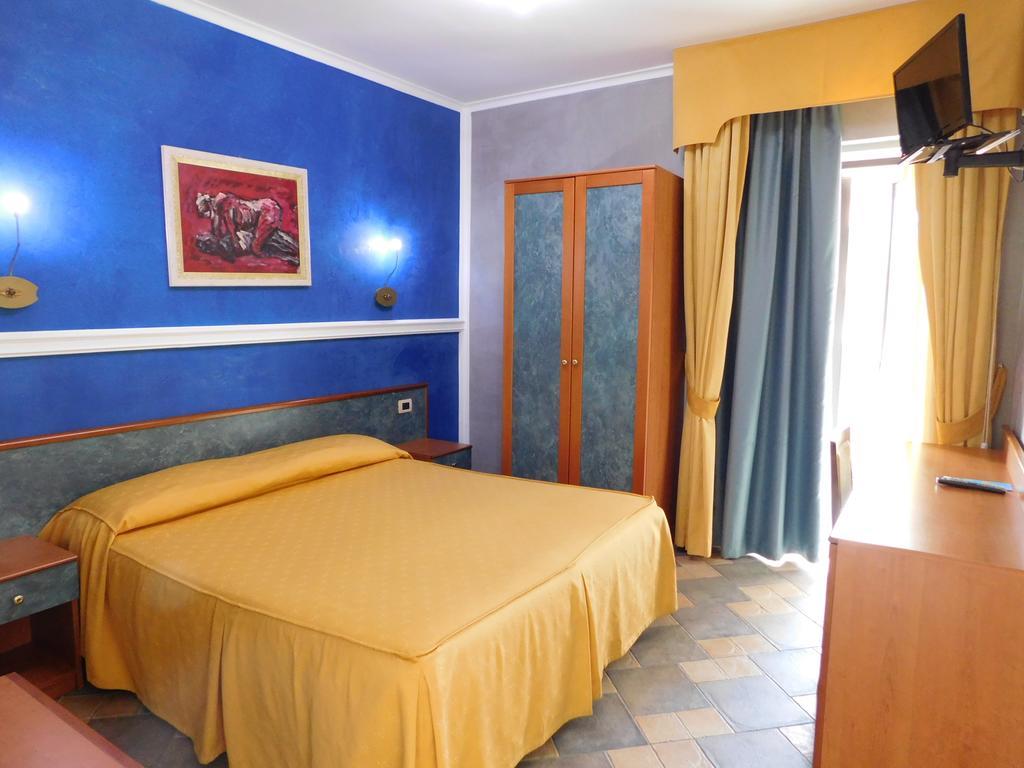 Hotel Blumentag Паола Экстерьер фото